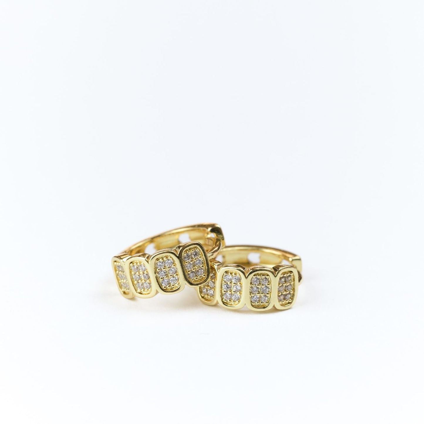 Multi Pave Huggies