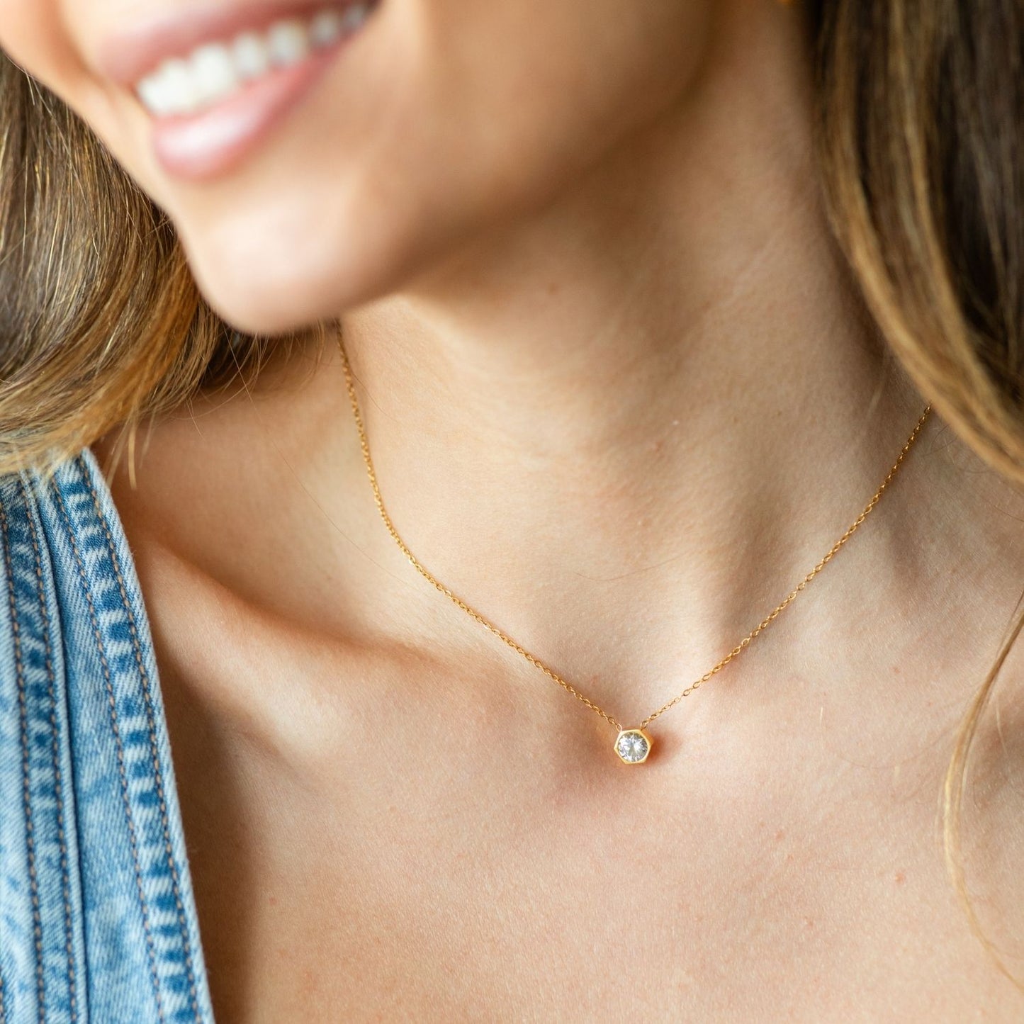 Delicate Contemporary Faux Diamond Necklace - Water Resistant