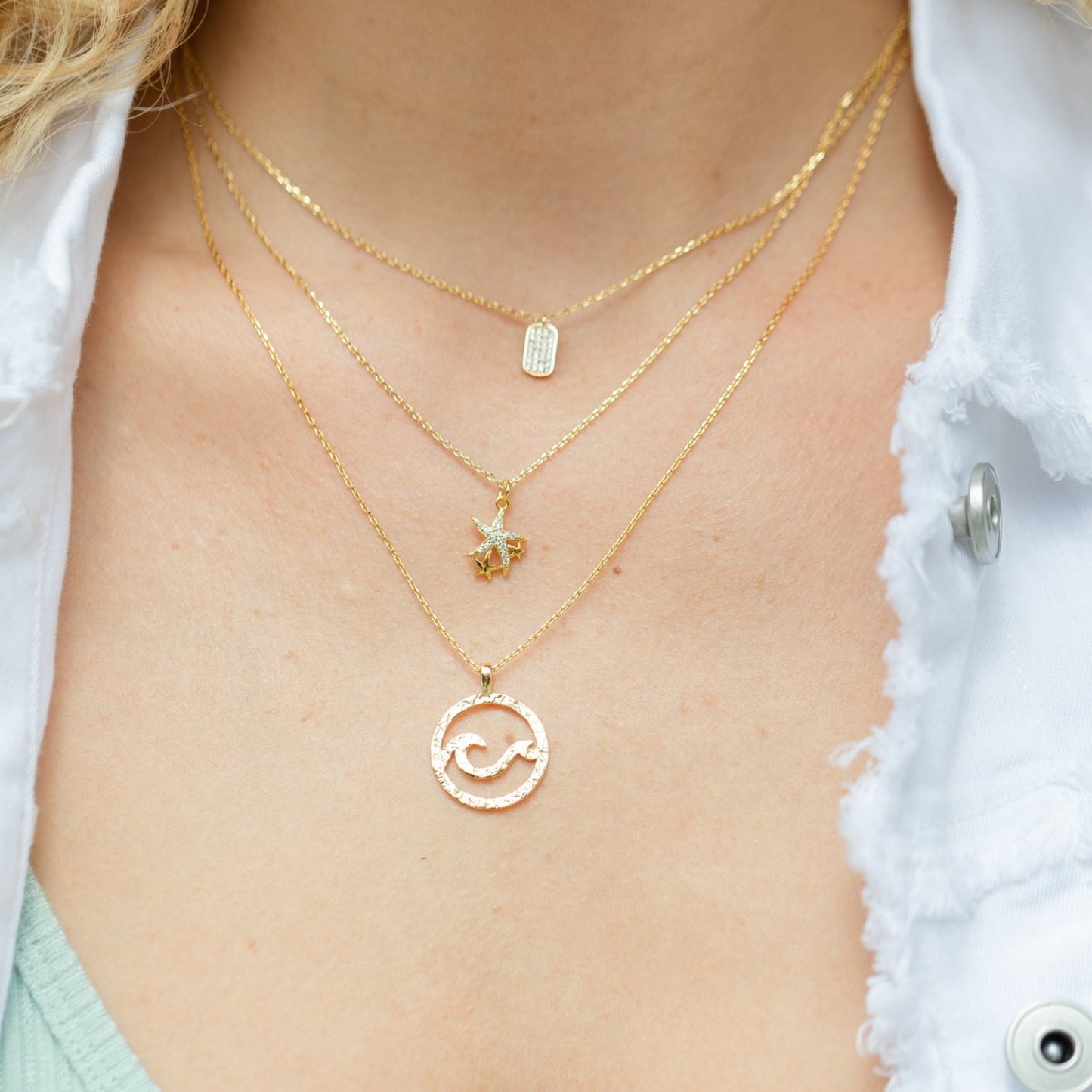 Double Wave Pendant Necklace