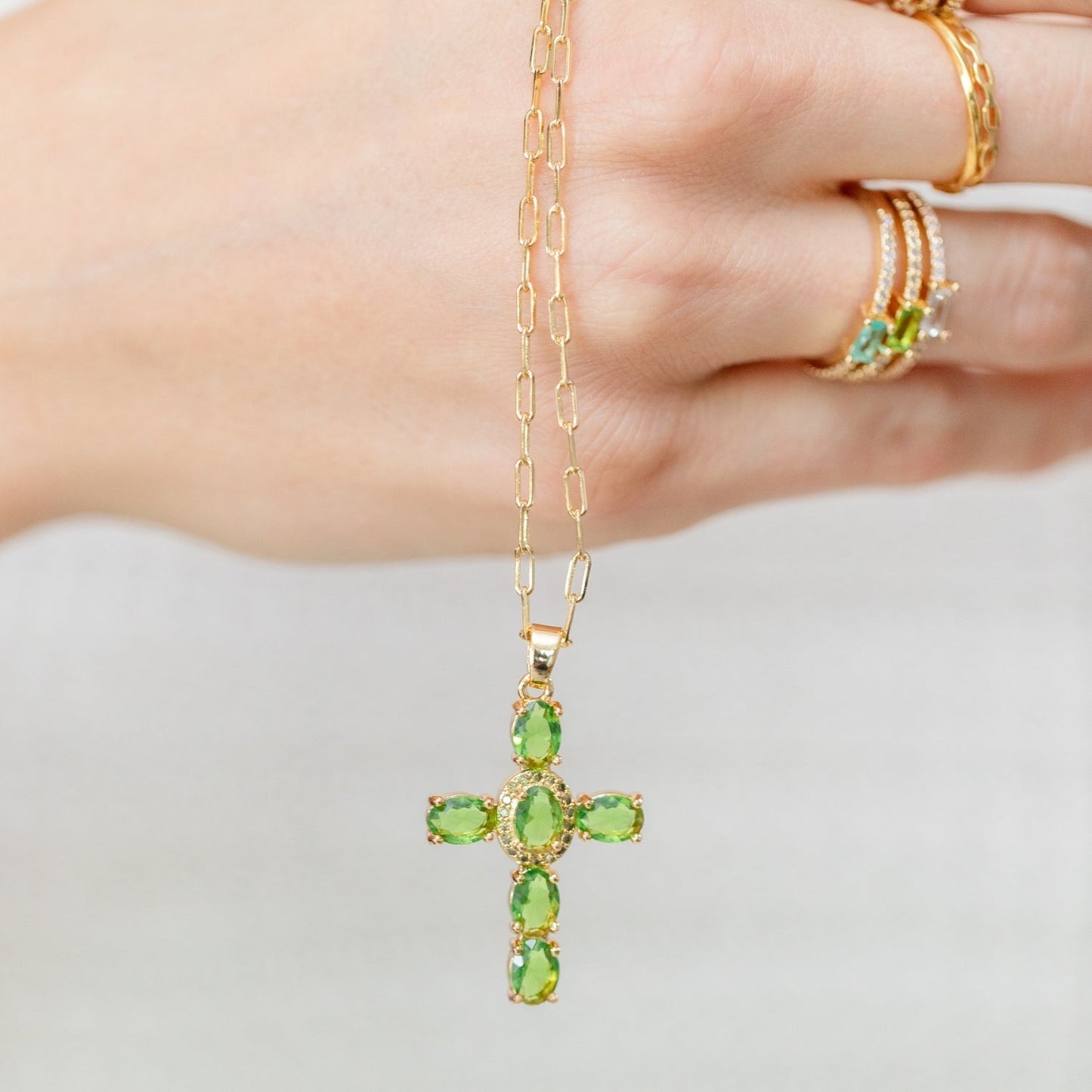 Eye-Catching Cross Pendant with Paperclip Chain