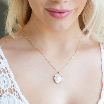 Heart Etched Shell Pendant Necklace