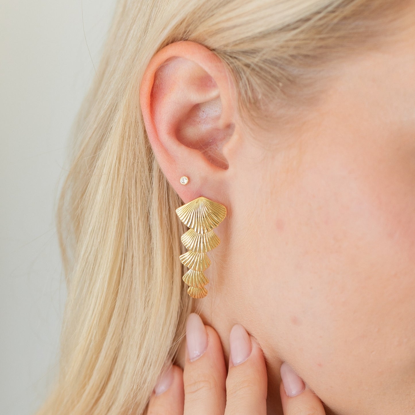 Long Shell Earrings