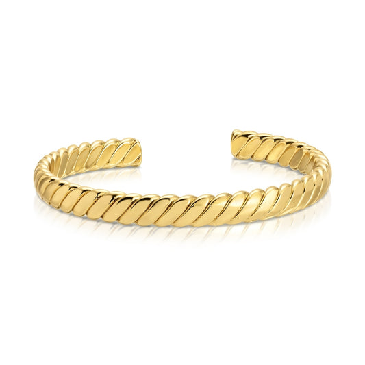 Twisted Classic Cable Cuff