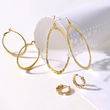 On-Trend Latch Back Hoops