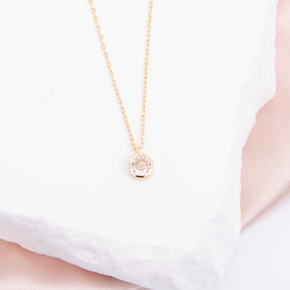 Dainty Round Framed Cubic Zirconia Pendant Necklace