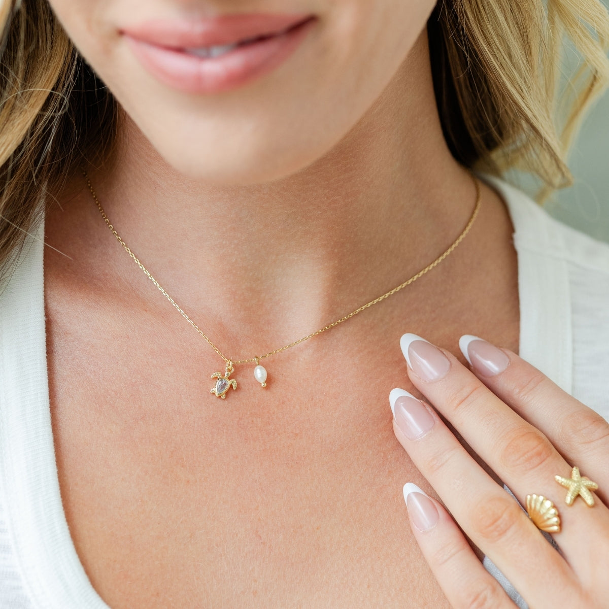 Sea Turtle Pendant Necklace with Freshwater Pearl