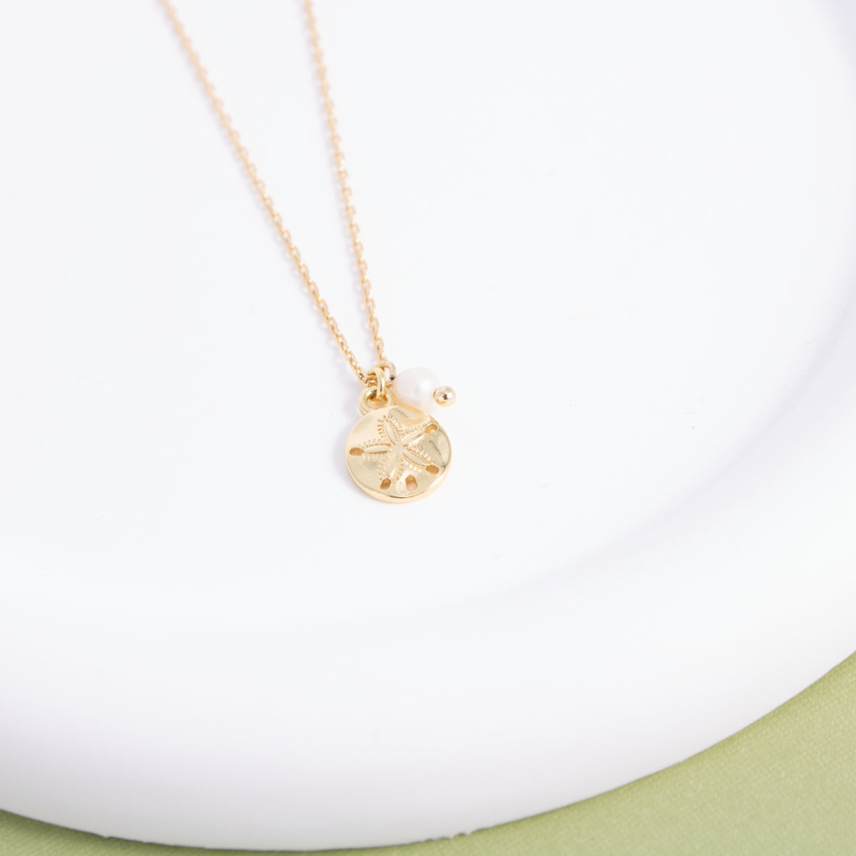 Sand Dollar Pendant Necklace with Freshwater Pearl