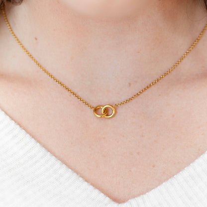 Connected Circles Necklace, Water-Resistant