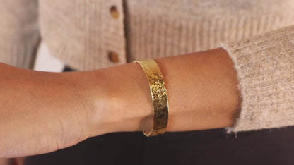 Sculpted Texture Cuff Bracelet